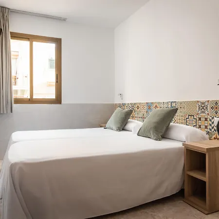 Hostal Baler-2